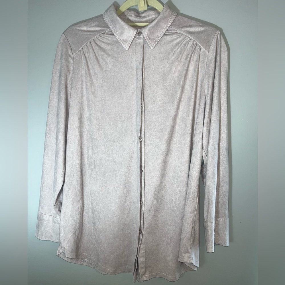 Chico's Suede Love Sleeve Button Up Blush Blouse Size 8/M, Chico's Size 1